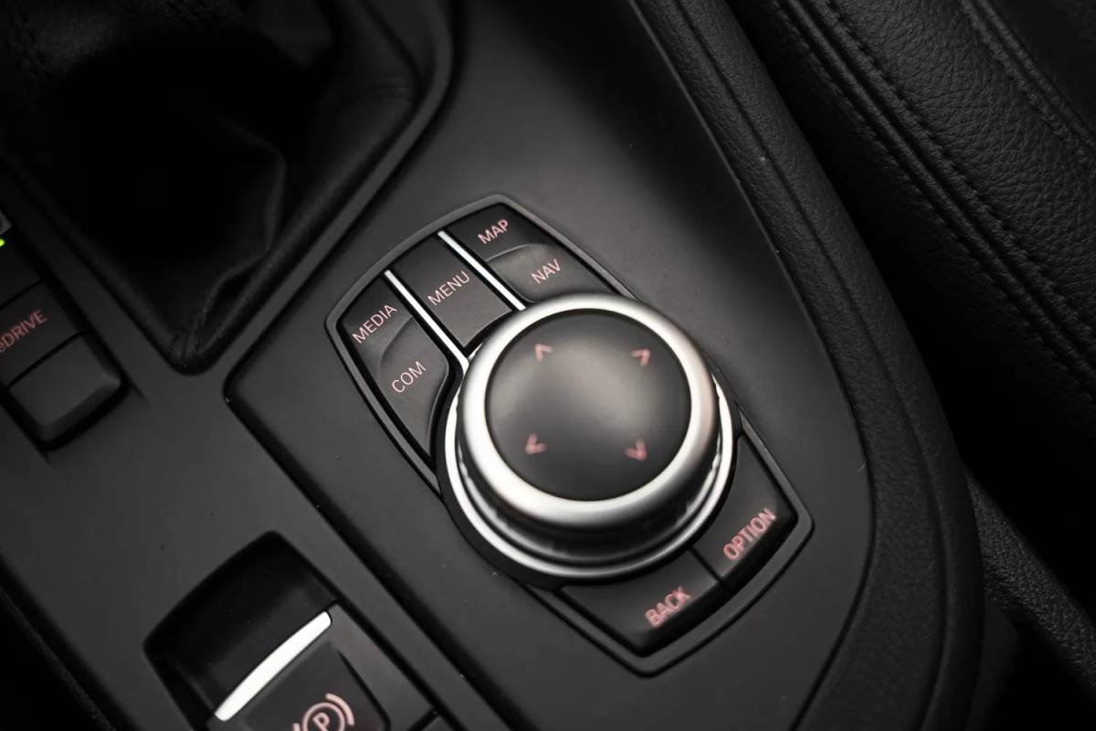 BMW X1 BMW X1 xDrive25e Executive [ LED Leder Navi prof. Stoelverwarming ]