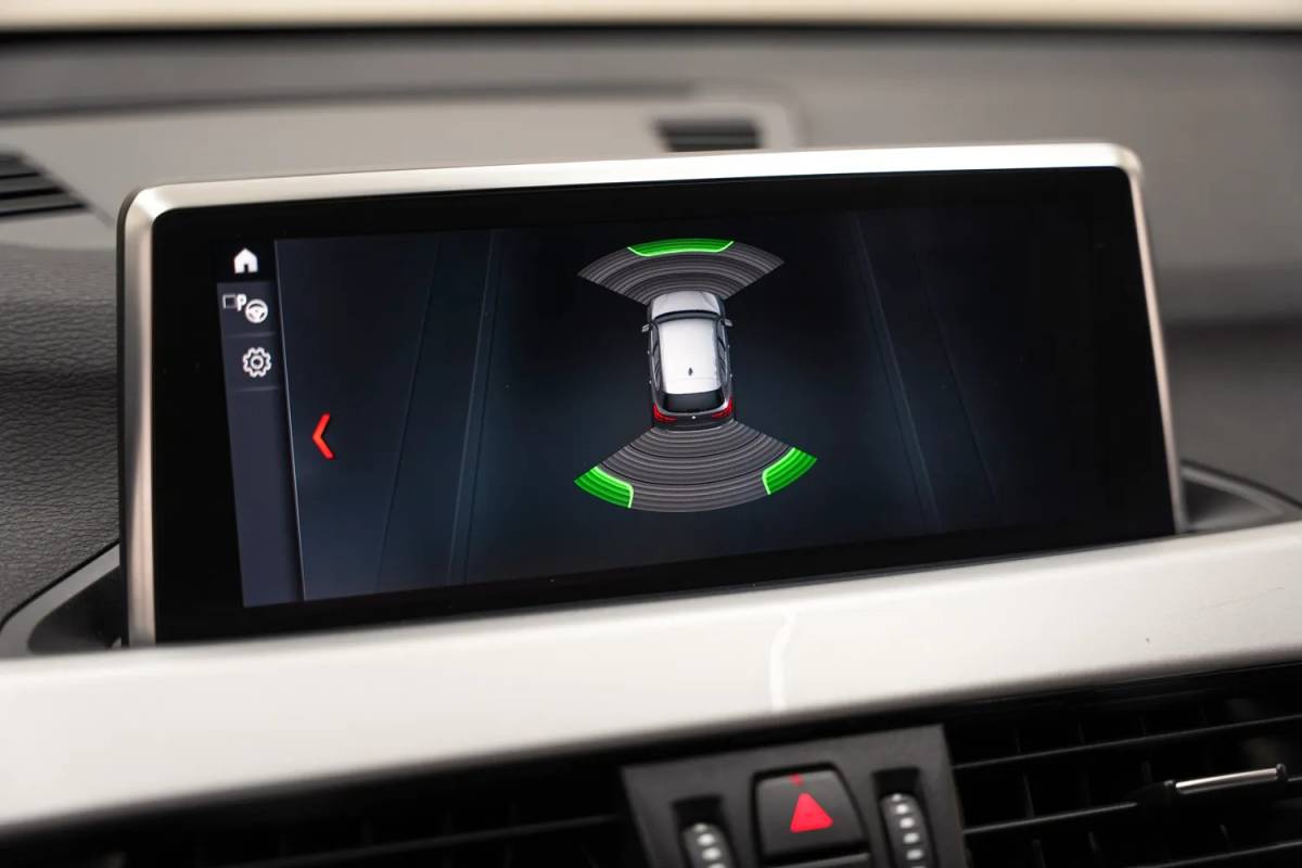 BMW X1 BMW X1 xDrive25e Executive [ LED Leder Navi prof. Stoelverwarming ]