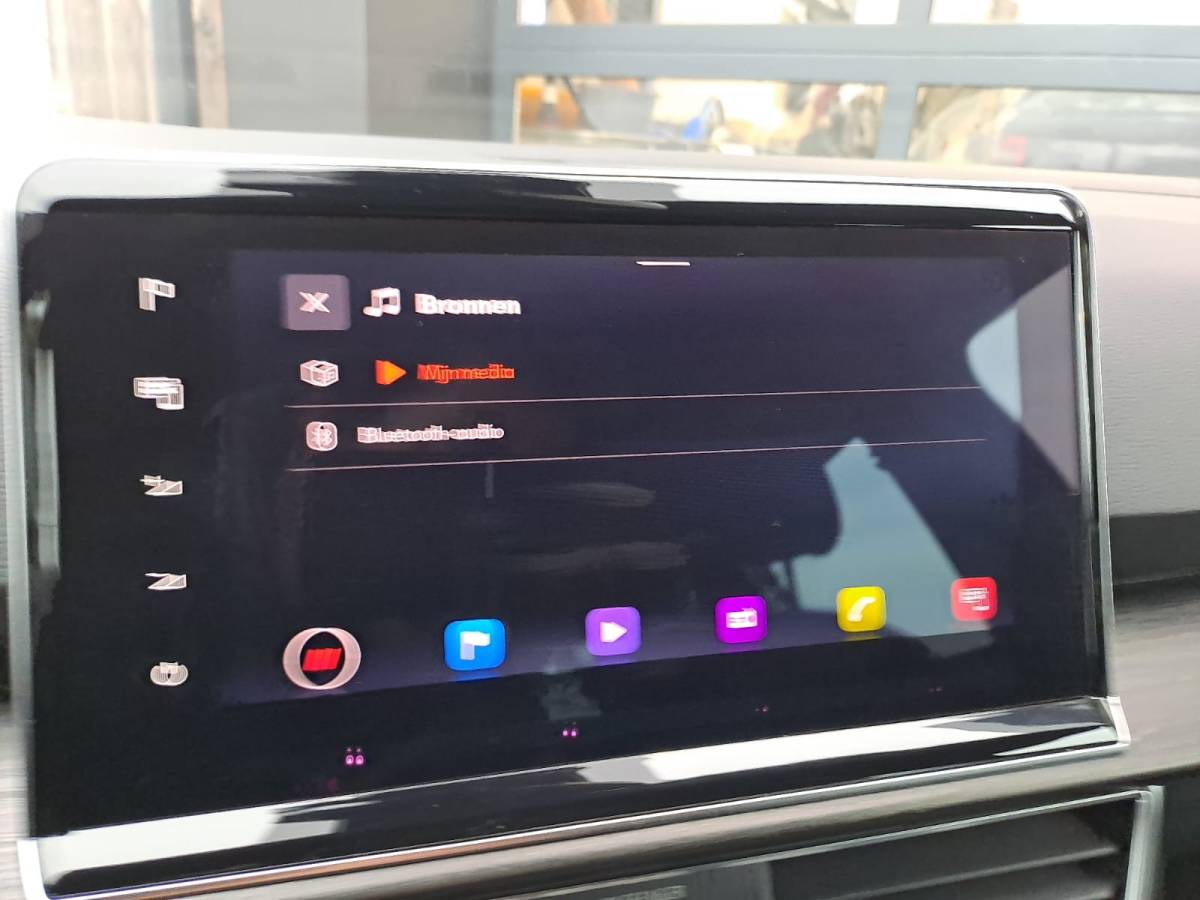 SEAT Tarraco SEAT Tarraco 1.4 TSI e-Hybrid PHEV Xcellence | LED | Trekhaak | ACC | Stoel- en stuurverwarming | Keyless | All-seasons |