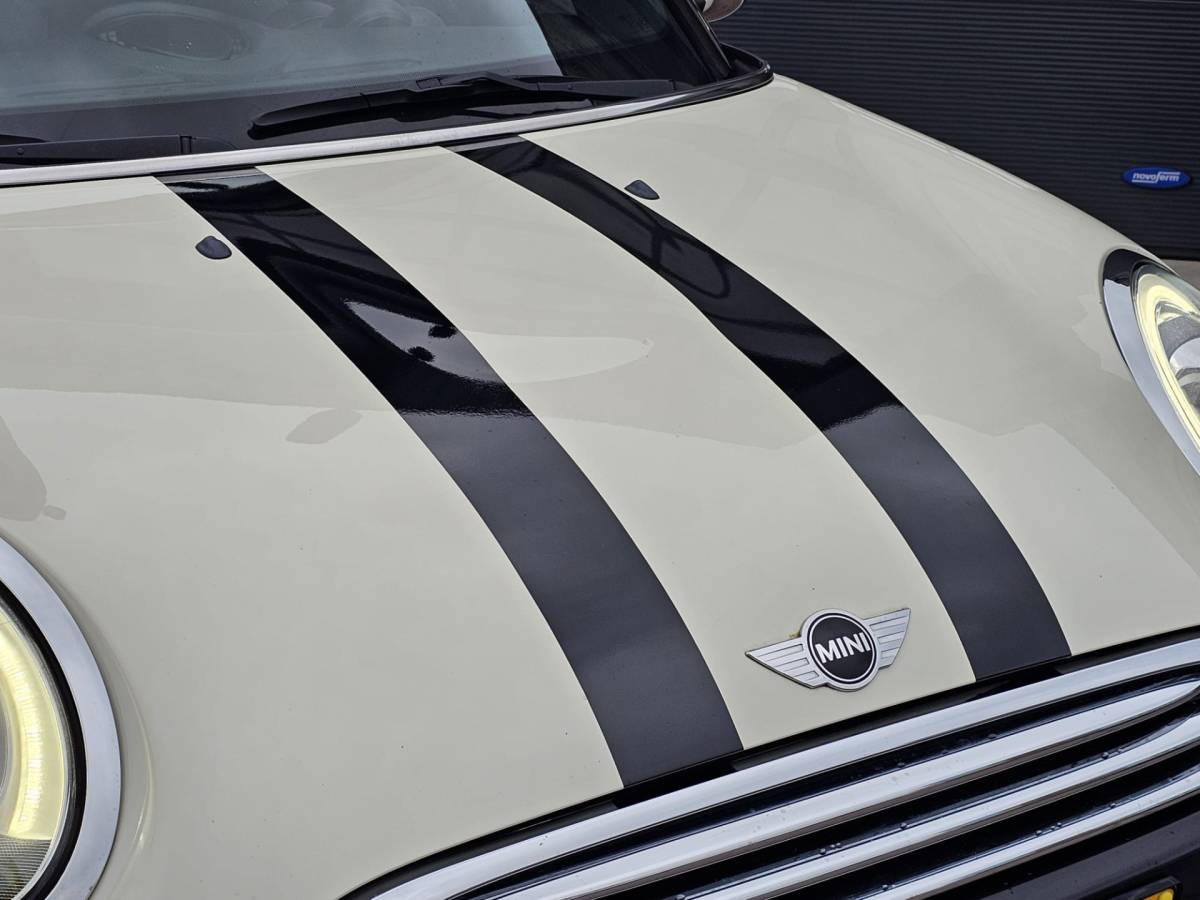 MINI Cooper MINI Mini 1.5  Cooper Business | Automaat | LED | Airco | Cruise | Navi | PDC | LMV |