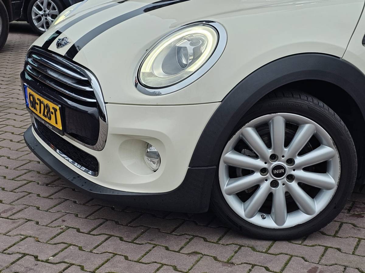 MINI Cooper MINI Mini 1.5  Cooper Business | Automaat | LED | Airco | Cruise | Navi | PDC | LMV |