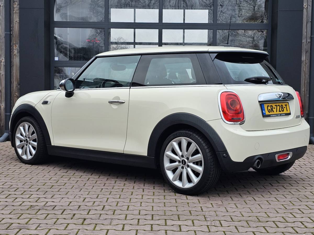 MINI Cooper MINI Mini 1.5  Cooper Business | Automaat | LED | Airco | Cruise | Navi | PDC | LMV |
