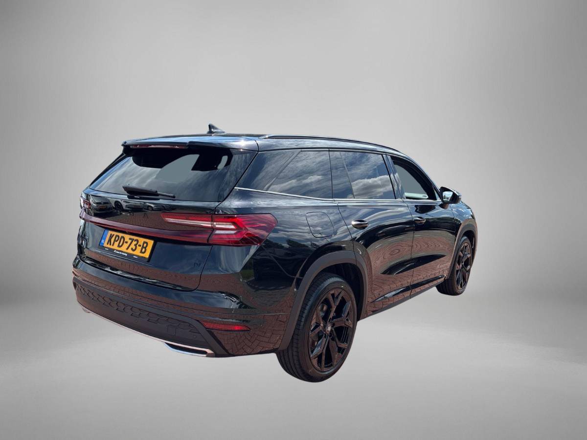 Škoda Kodiaq Skoda Kodiaq 1.5 TSI PHEV Sportline Business | Comfort Pakket | 20 inch velgen Rila, zwart | Parkeer Pakket | Trekhaak wegklapbaar | panoramisch schuif-/kanteldak |