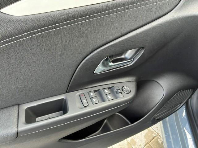 Opel Corsa-e Opel Corsa Electric Long Range GS 51 kWh | Camera | Winterpakket | LM-Velgen | GS Stoelen | Park Pilot | 3-Fase | Led Verlichting |