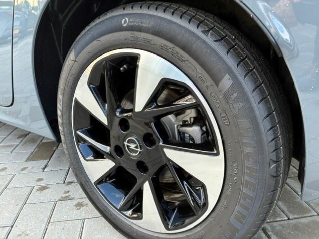 Opel Corsa-e Opel Corsa Electric Long Range GS 51 kWh | Camera | Winterpakket | LM-Velgen | GS Stoelen | Park Pilot | 3-Fase | Led Verlichting |