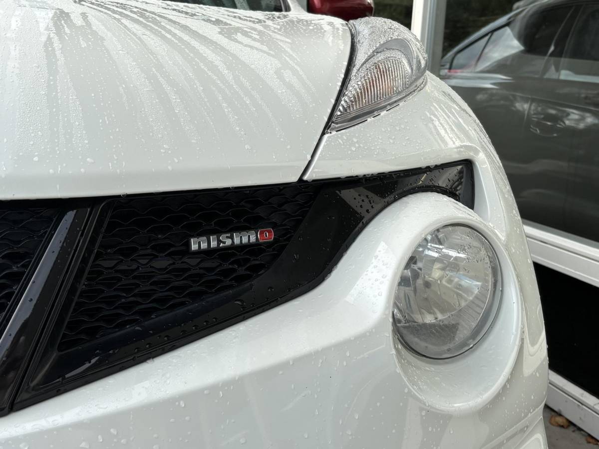 Nissan Juke Nissan Juke 1.6 Turbo NISMO | 200 PK | Achteruitrijcamera | Lichtmetalen velgen | Climate control | Sportstoelen | Keyless entry en start | Extra getint glas | Unieke uitvoering