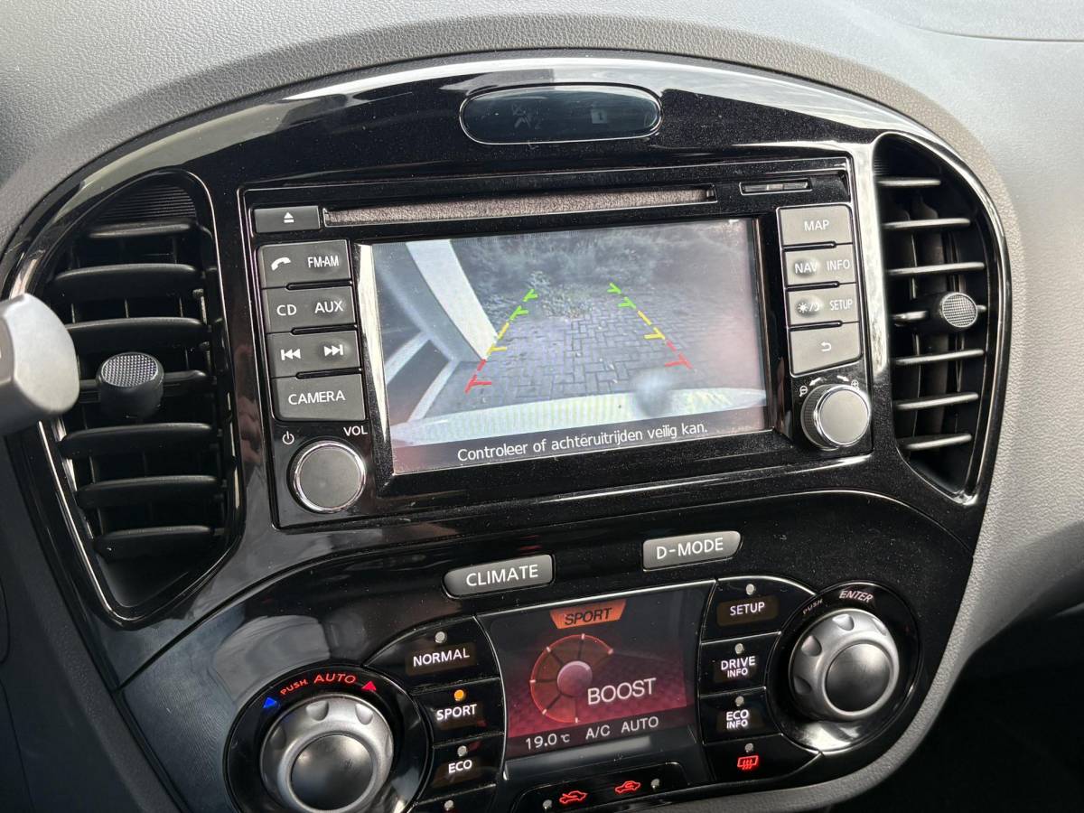 Nissan Juke Nissan Juke 1.6 Turbo NISMO | 200 PK | Achteruitrijcamera | Lichtmetalen velgen | Climate control | Sportstoelen | Keyless entry en start | Extra getint glas | Unieke uitvoering