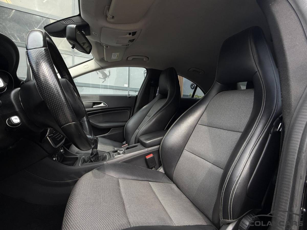 Mercedes-Benz CLA Mercedes CLA-klasse 180 BlueEFF. AMG- Airco-Nap-Garantie