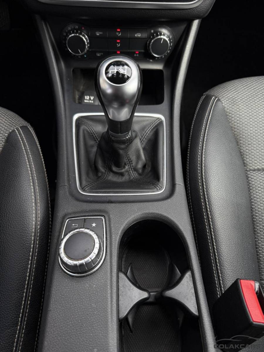 Mercedes-Benz CLA Mercedes CLA-klasse 180 BlueEFF. AMG- Airco-Nap-Garantie