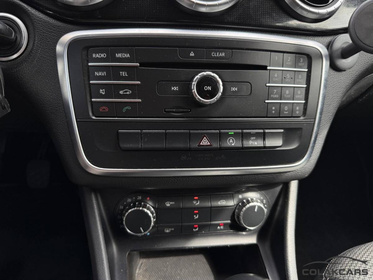 Mercedes-Benz CLA Mercedes CLA-klasse 180 BlueEFF. AMG- Airco-Nap-Garantie