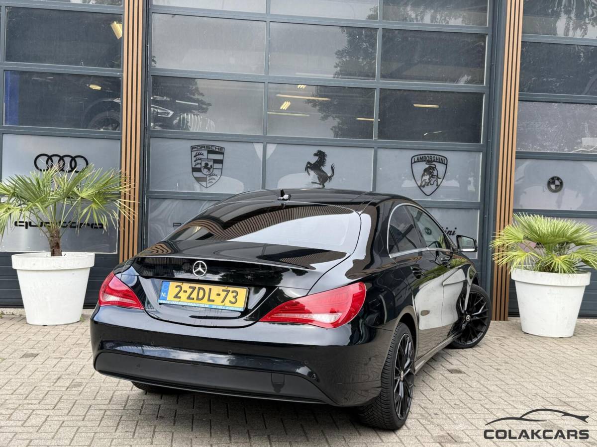 Mercedes-Benz CLA Mercedes CLA-klasse 180 BlueEFF. AMG- Airco-Nap-Garantie