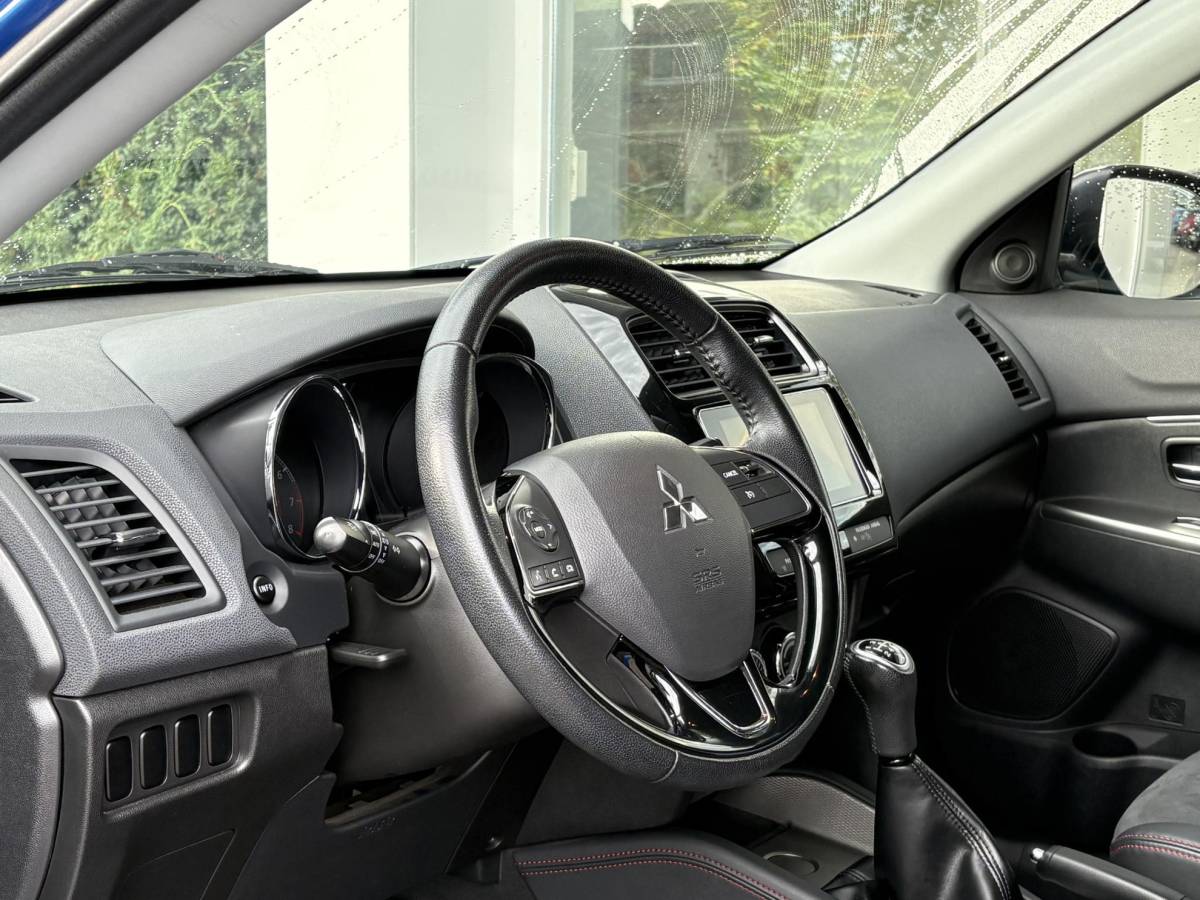 Mitsubishi ASX Mitsubishi ASX 1.6 Cleartec Connect Pro+ | Trekhaak | Camera | Xenon verlichting | Keyless entry & start | Bluetooth | Lichtmetalen velgen