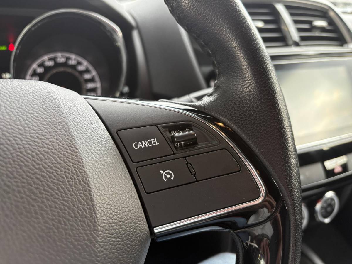 Mitsubishi ASX Mitsubishi ASX 1.6 Cleartec Connect Pro+ | Trekhaak | Camera | Xenon verlichting | Keyless entry & start | Bluetooth | Lichtmetalen velgen