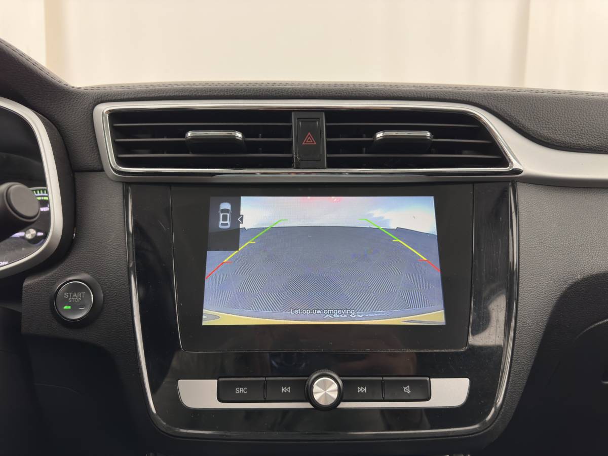 MG ZS EV MG ZS EV Luxury 45 kWh (INCL-BTW) Aut. *PANO | LEATHER | CCS-FASTLOADER | KEYLESS | NAVI-FULLMAP | ADAPTIVE-CRUISE | CAMERA | HEATED-SPORTSEATS | CARPLAY | BLINDSPOT | DAB | LANE-ASSIST | 17”ALU*