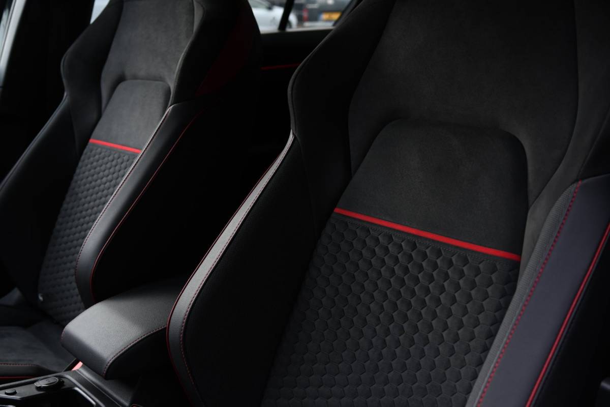 Volkswagen Golf Volkswagen GOLF 2.0 TSI GTI Clubsport BOMVOL!