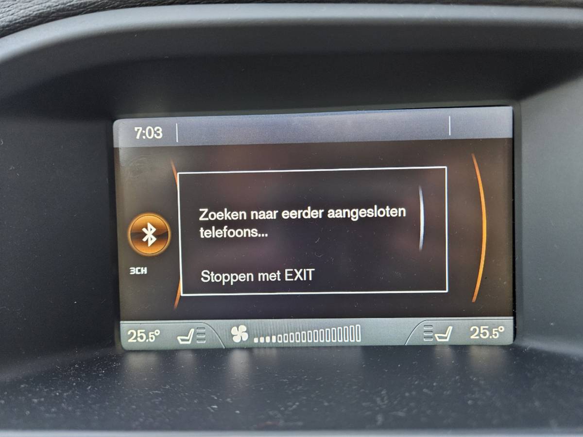 Volvo V60 Volvo V60 2.0T Summum Automaat! Trekhaak! Schuifdak! Xenon! Leer! Mooie/Nette Auto! Dealer Onderhouden!