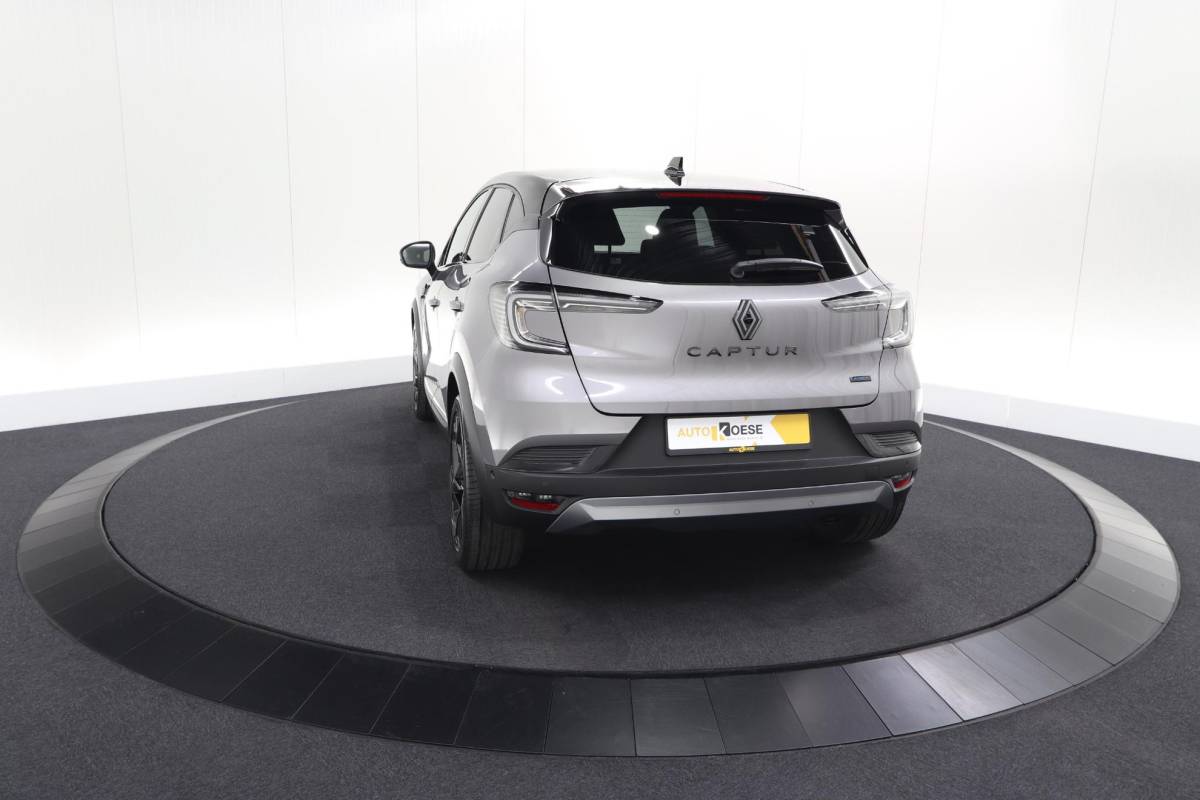 Renault Captur Renault Captur 1.8 E-Tech full hybrid 160 esprit Alpine | 360 Camera | Dodehoekdetectie | Adaptieve Cruise Control | Navigatie