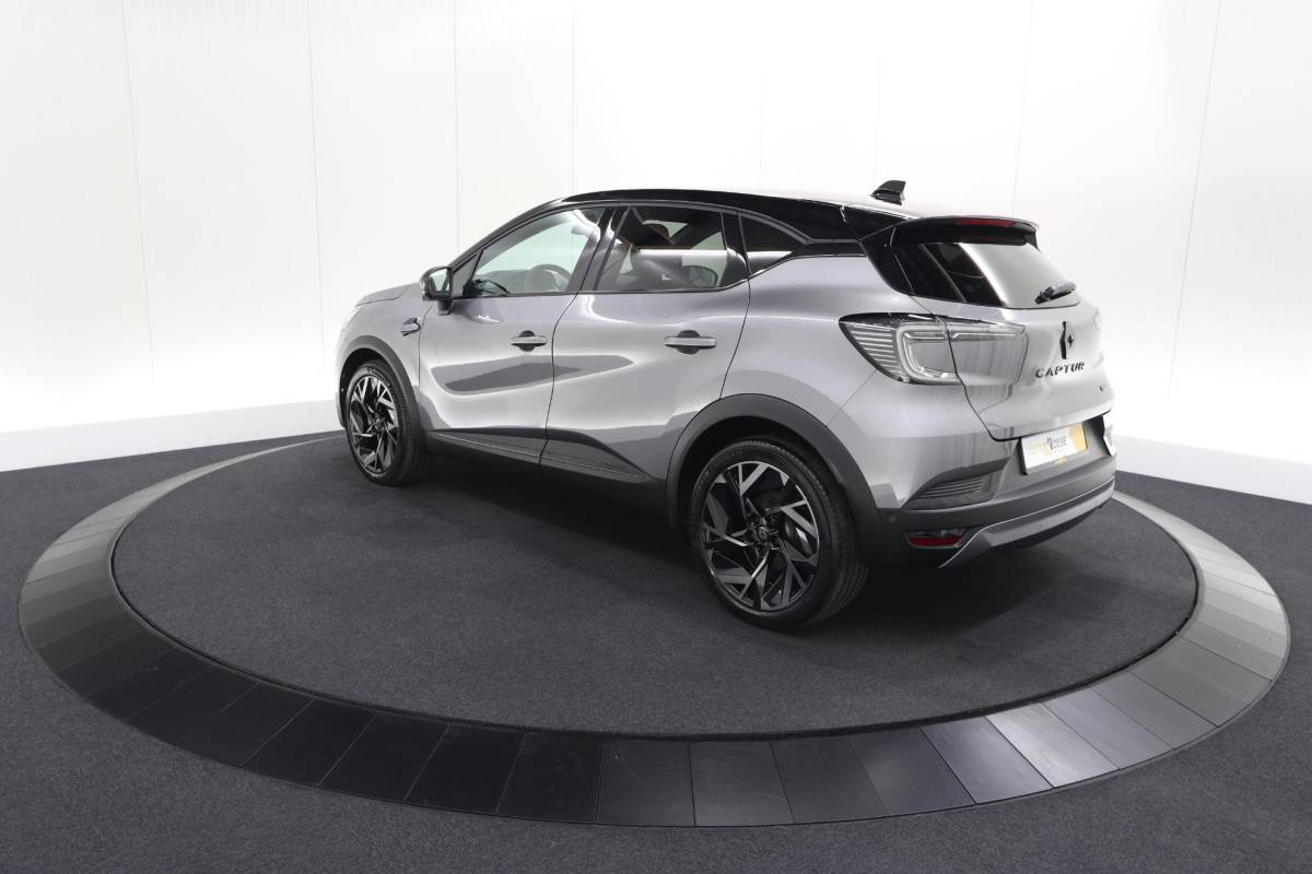 Renault Captur Renault Captur 1.8 E-Tech full hybrid 160 esprit Alpine | 360 Camera | Dodehoekdetectie | Adaptieve Cruise Control | Navigatie