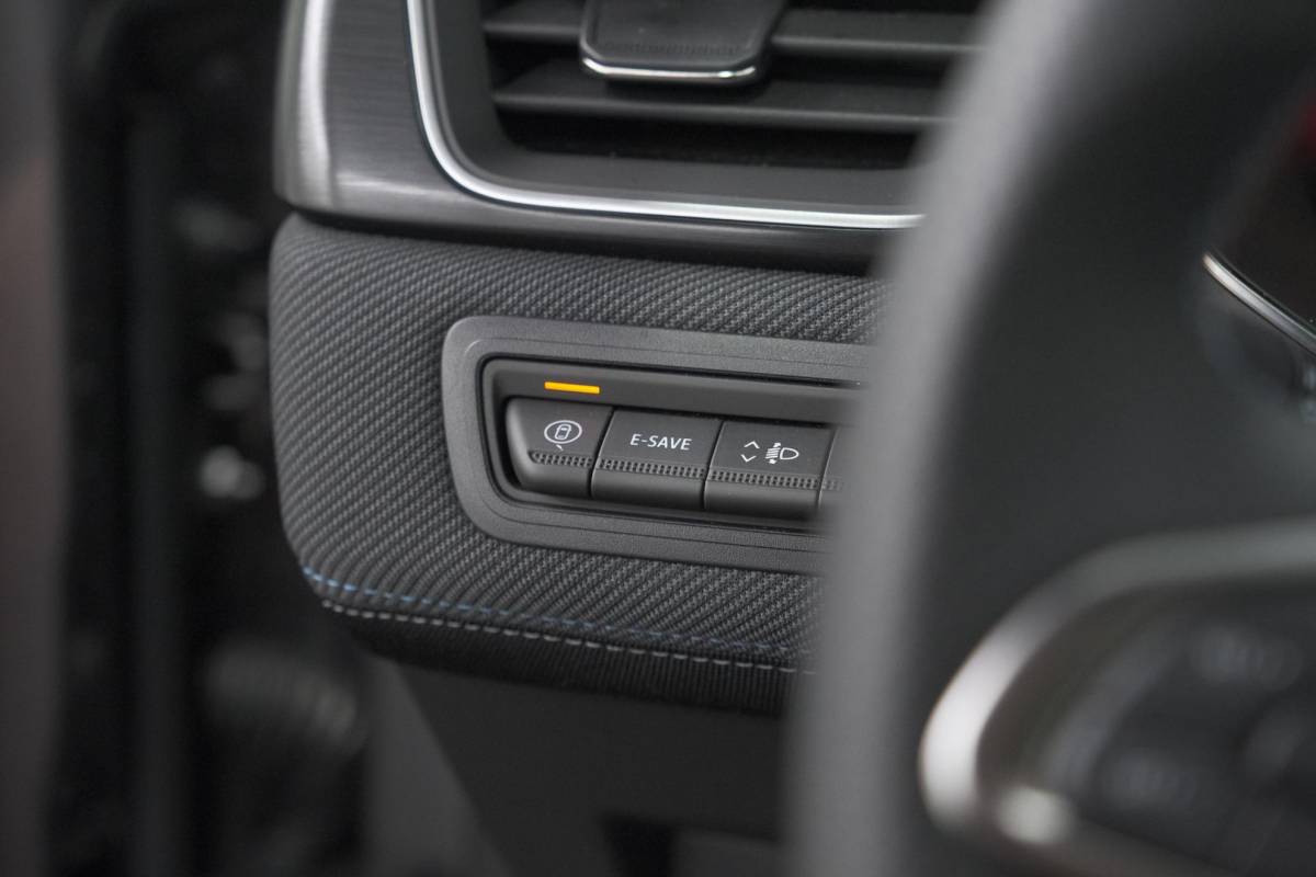 Renault Captur Renault Captur 1.8 E-Tech full hybrid 160 esprit Alpine | 360 Camera | Dodehoekdetectie | Adaptieve Cruise Control | Navigatie