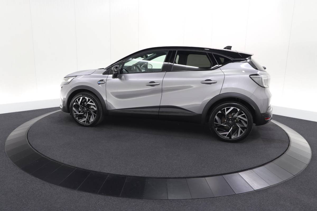 Renault Captur Renault Captur 1.8 E-Tech full hybrid 160 esprit Alpine | 360 Camera | Dodehoekdetectie | Adaptieve Cruise Control | Navigatie