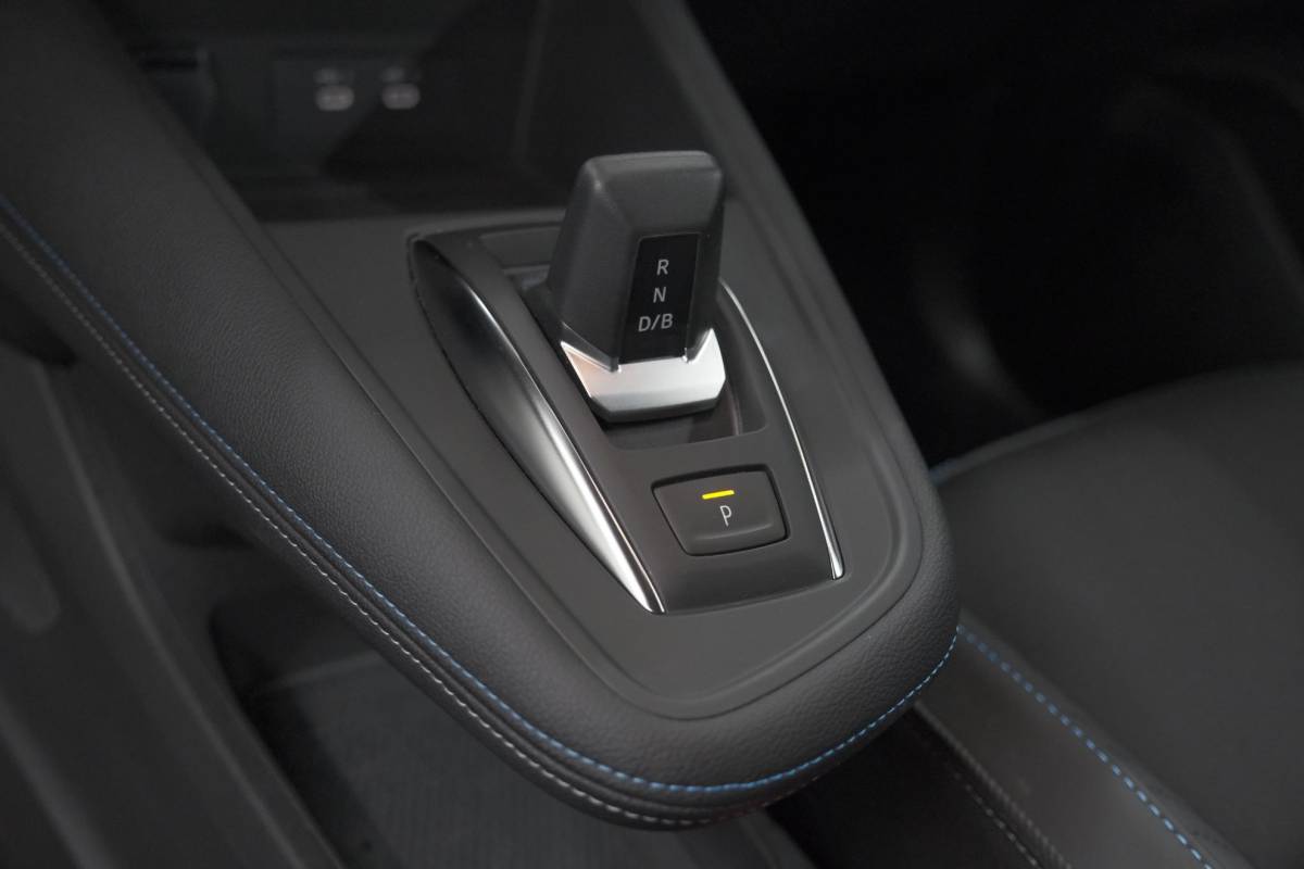 Renault Captur Renault Captur 1.8 E-Tech full hybrid 160 esprit Alpine | 360 Camera | Dodehoekdetectie | Adaptieve Cruise Control | Navigatie