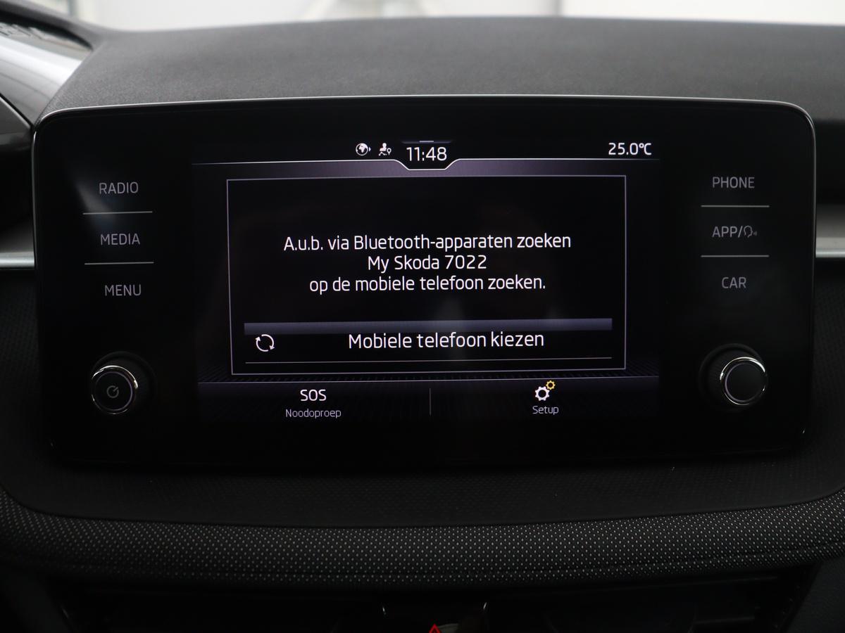 Škoda Fabia Skoda Fabia 1.0 MPI Ambition | Black Line | Cruise control | Park assist |  Lederen stuurwiel | Carplay | Lichtmetaal 15” |