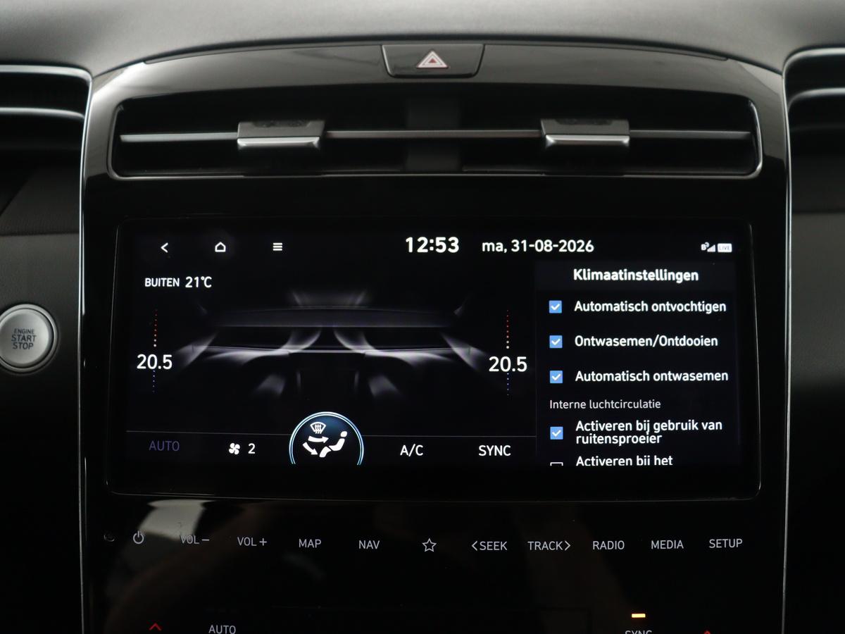 Hyundai Tucson Hyundai Tucson 1.6 T-GDI HEV Comfort Smart | Trekhaak | Adaptive cruise | Stuur/stoel verwarming | Climate control | Carplay | Camera | Park assist | Full LED | KRELL Sound |