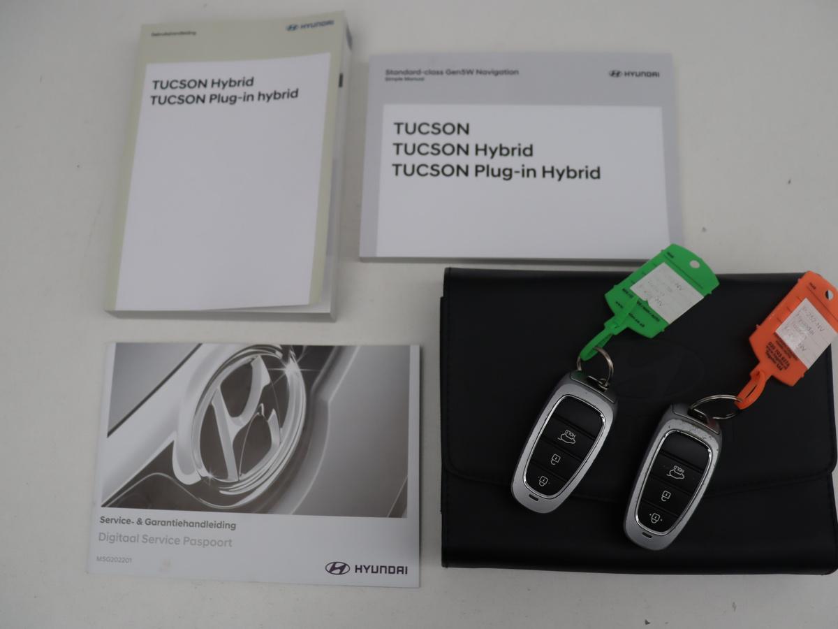 Hyundai Tucson Hyundai Tucson 1.6 T-GDI HEV Comfort Smart | Trekhaak | Adaptive cruise | Stuur/stoel verwarming | Climate control | Carplay | Camera | Park assist | Full LED | KRELL Sound |