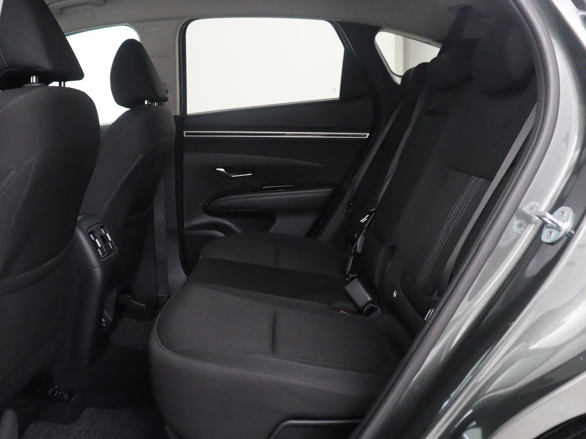 Hyundai Tucson Hyundai Tucson 1.6 T-GDI HEV Comfort Smart | Trekhaak | Adaptive cruise | Stuur/stoel verwarming | Climate control | Carplay | Camera | Park assist | Full LED | KRELL Sound |