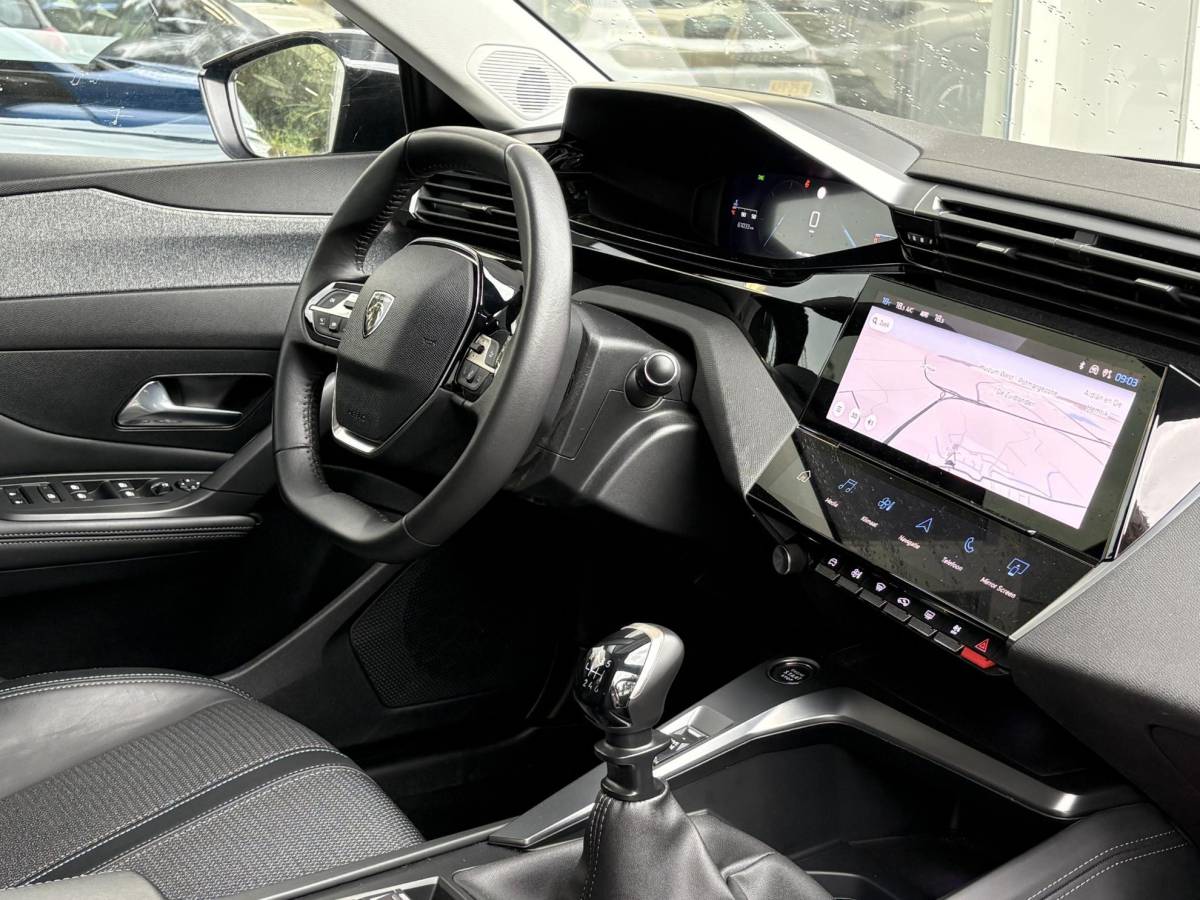 Peugeot 308 Peugeot 308 1.2T 130pk Allure Pack Business | Dodehoek detectie | Adaptieve Cruise | Keyless | Achteruitrijcamera | LED Verlichting | Parkeersensoren | Navigatie