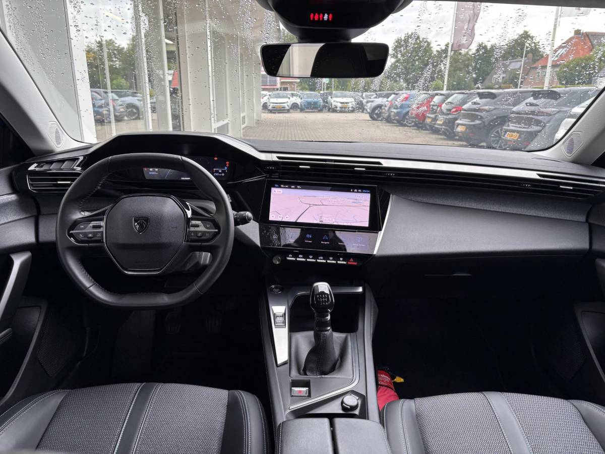 Peugeot 308 Peugeot 308 1.2T 130pk Allure Pack Business | Dodehoek detectie | Adaptieve Cruise | Keyless | Achteruitrijcamera | LED Verlichting | Parkeersensoren | Navigatie