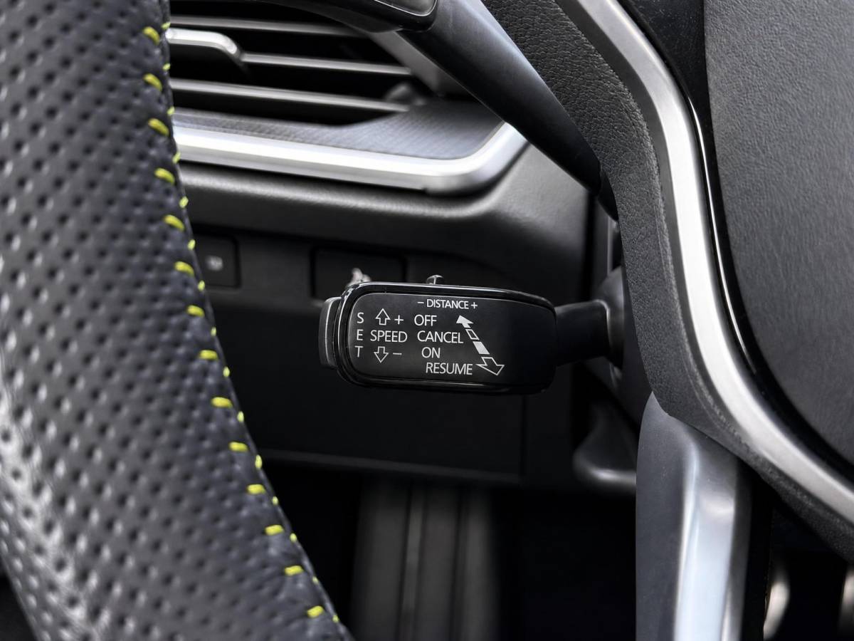 Škoda Elroq Škoda Elroq 85X RS 250kW/340 PK 4×4 Elektrische aandrijving | Business upgrade pakket – advanced | 21″ inch velgen Vision | Trekhaak wegklapbaar