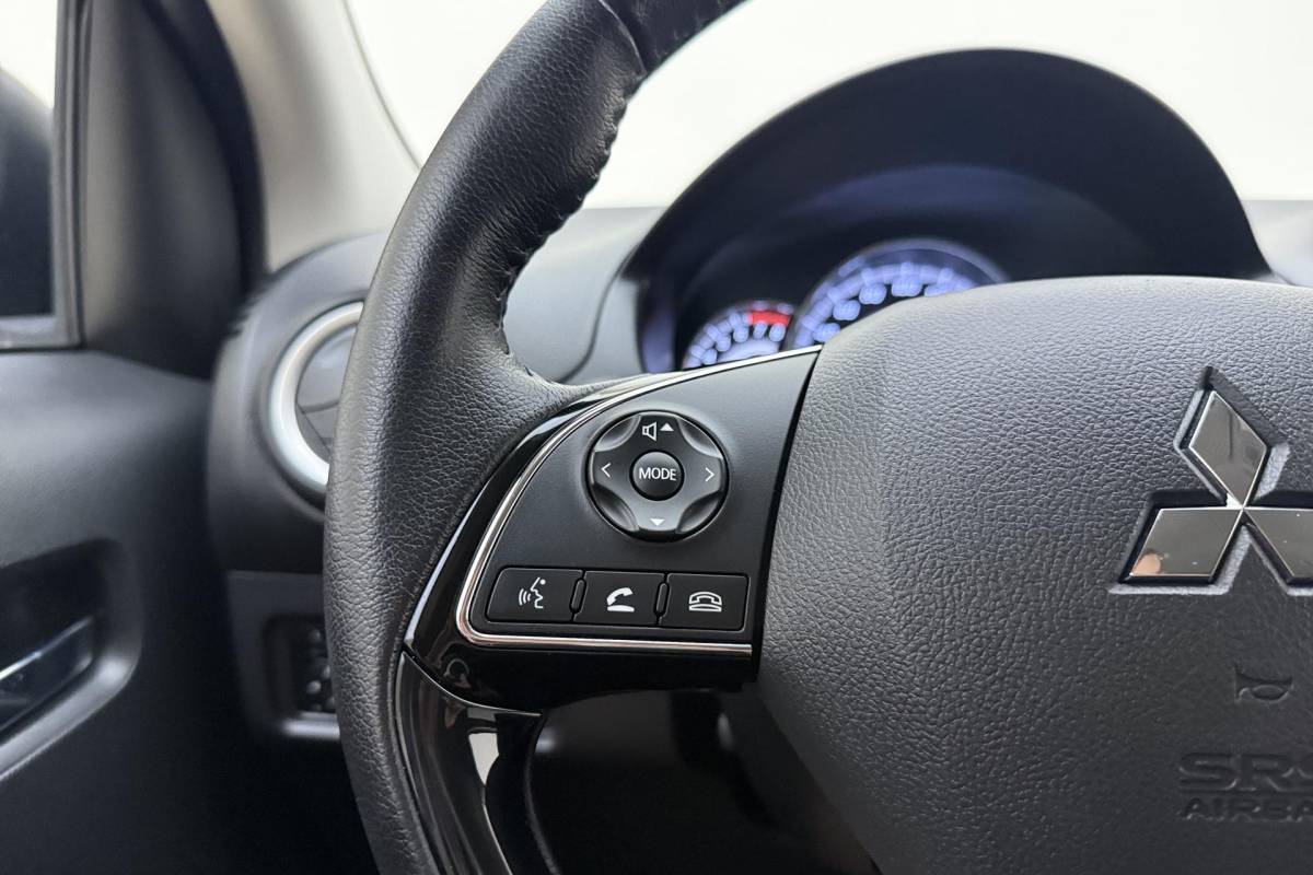 Mitsubishi Space Star Mitsubishi Space Star 1.0 Active | 70PK | Navigatie | Airco | Apple Carplay | Android Auto | Lichtmetalen Velgen | Bluetooth | Privacy Glas |