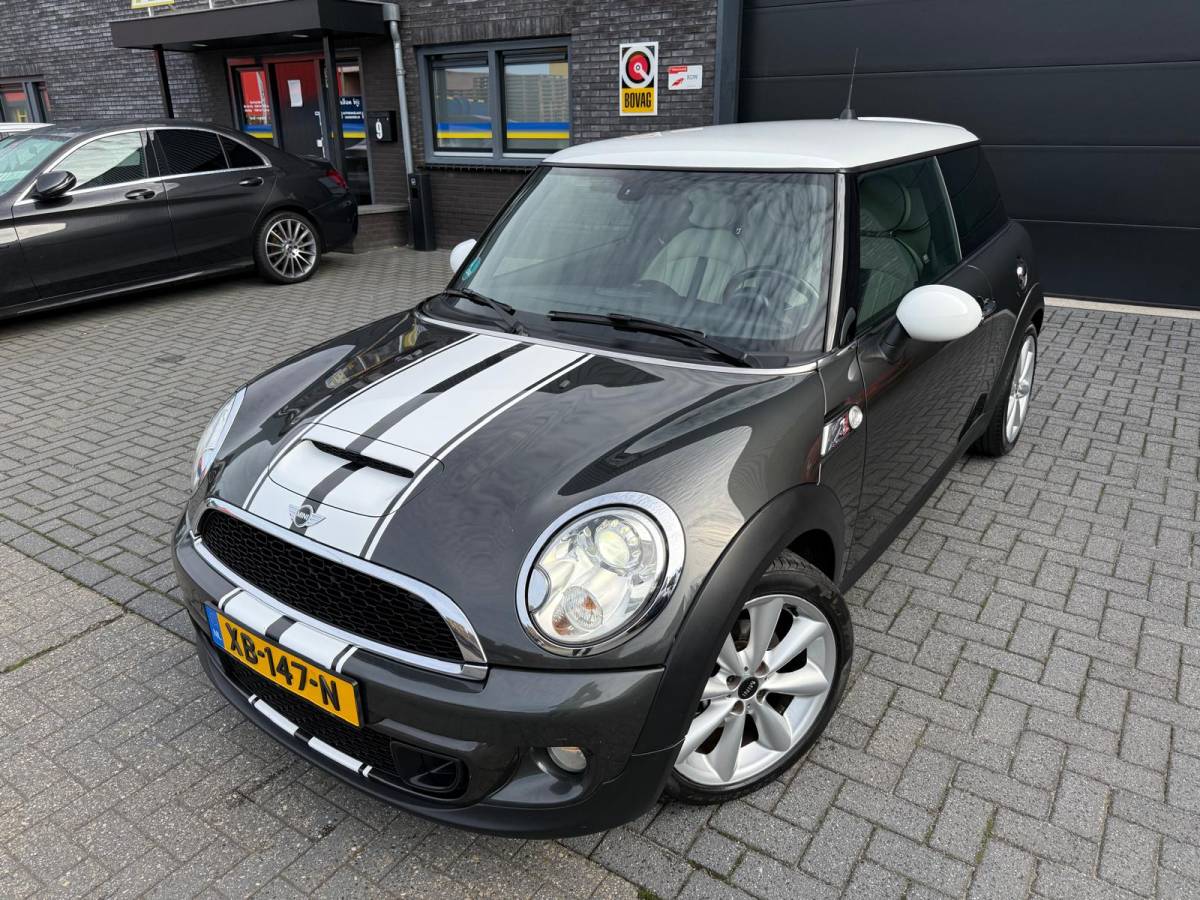 MINI 3-Deurs MINI 3-Deurs 2.0 Cooper SD Monte Carlo | 3/6/12 MND GARANTIE | AUTOMAAT | CRUISE | XENON | GOED ONDERHOUDEN | BLUETOOTH | CLIMA |