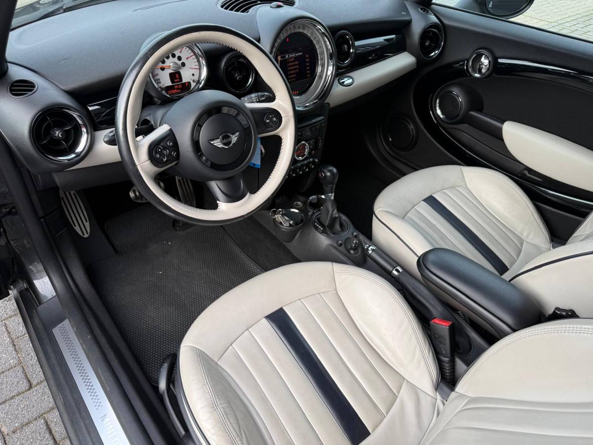 MINI 3-Deurs MINI 3-Deurs 2.0 Cooper SD Monte Carlo | 3/6/12 MND GARANTIE | AUTOMAAT | CRUISE | XENON | GOED ONDERHOUDEN | BLUETOOTH | CLIMA |