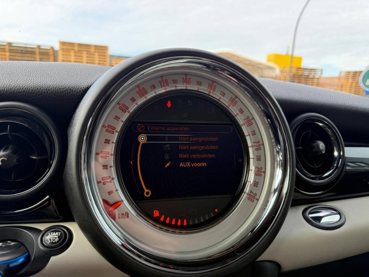 MINI 3-Deurs MINI 3-Deurs 2.0 Cooper SD Monte Carlo | 3/6/12 MND GARANTIE | AUTOMAAT | CRUISE | XENON | GOED ONDERHOUDEN | BLUETOOTH | CLIMA |