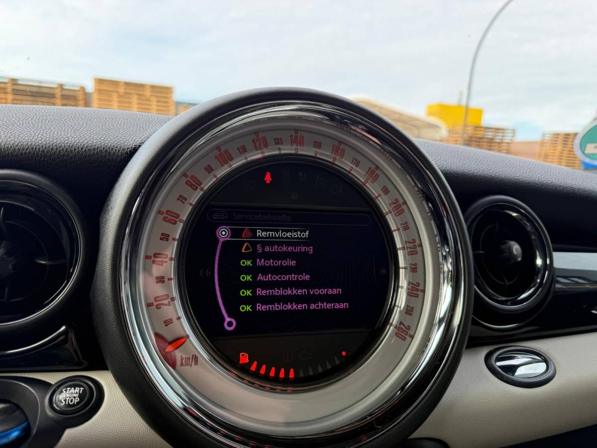 MINI 3-Deurs MINI 3-Deurs 2.0 Cooper SD Monte Carlo | 3/6/12 MND GARANTIE | AUTOMAAT | CRUISE | XENON | GOED ONDERHOUDEN | BLUETOOTH | CLIMA |