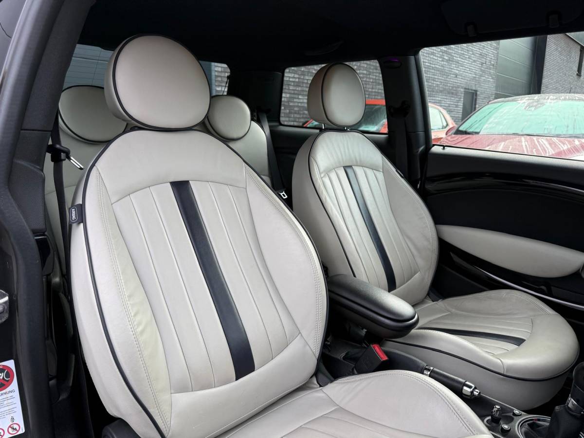 MINI 3-Deurs MINI 3-Deurs 2.0 Cooper SD Monte Carlo | 3/6/12 MND GARANTIE | AUTOMAAT | CRUISE | XENON | GOED ONDERHOUDEN | BLUETOOTH | CLIMA |