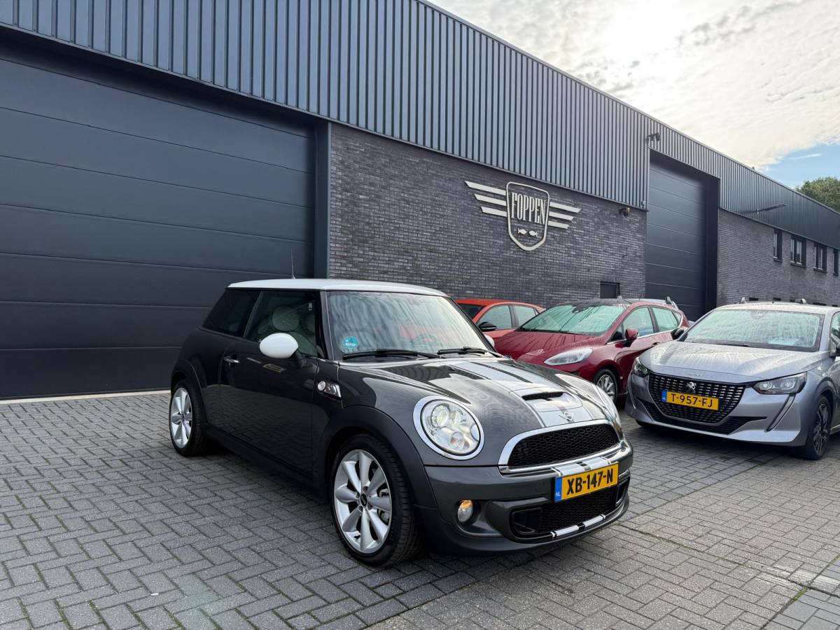MINI 3-Deurs MINI 3-Deurs 2.0 Cooper SD Monte Carlo | 3/6/12 MND GARANTIE | AUTOMAAT | CRUISE | XENON | GOED ONDERHOUDEN | BLUETOOTH | CLIMA |