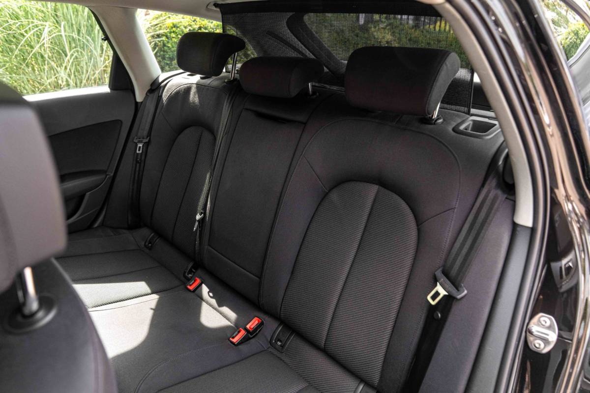 Audi A6 Audi A6 Avant 2.0 TFSI Premium Edition 252 PK Aut. ACC Trekhaak Pano Keyless Camera 20”