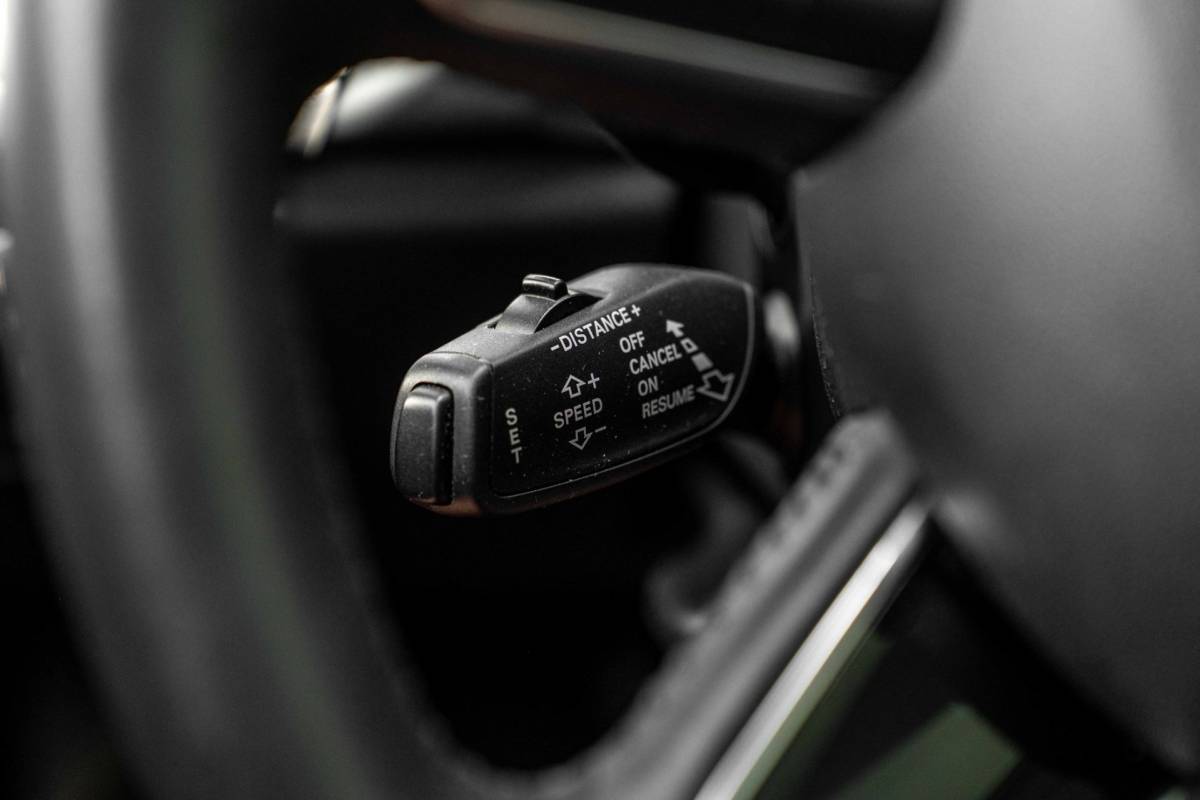 Audi A6 Audi A6 Avant 2.0 TFSI Premium Edition 252 PK Aut. ACC Trekhaak Pano Keyless Camera 20”