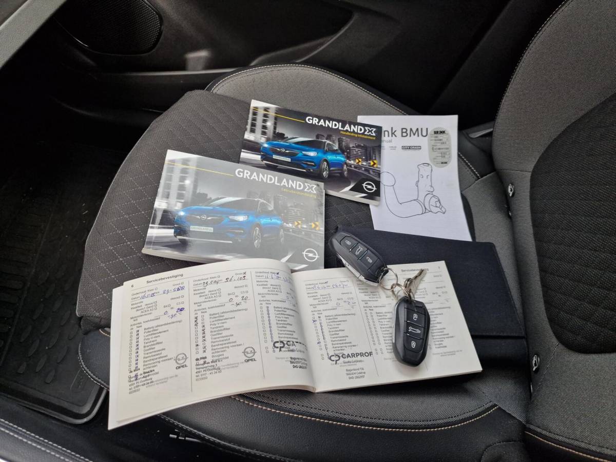 Opel Grandland X Opel Grandland X 1.2 Turbo Ultimate|Trekhaak|Clima|Carplay|camera|PDC|stoel&stuur-verwarming|NL-auto|57.590KM