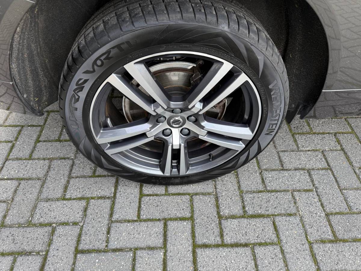Volvo XC60 Volvo XC60 2.0 T8 Plug-in hybrid AWD Inscription Exclusive | 1E EIGENAAR | 3/6/12 MND GARANTIE | PANO | LED | ACC | DAB | CARPLAY | TREKHAAK | STOELKOELING |