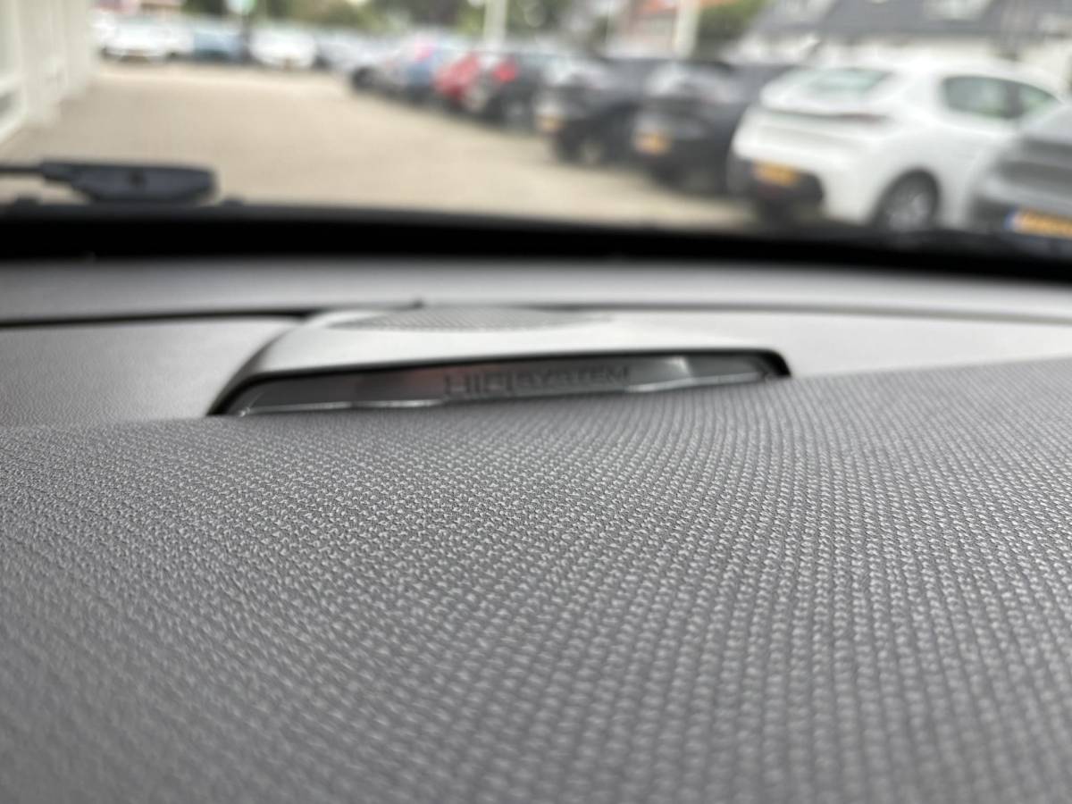 DS DS 3 DS 3 1.2T 110pk Business | Stoelverwarming | Achteruitrijcamera | Cruise Control | Apple Carplay/Android Auto | Climate Control