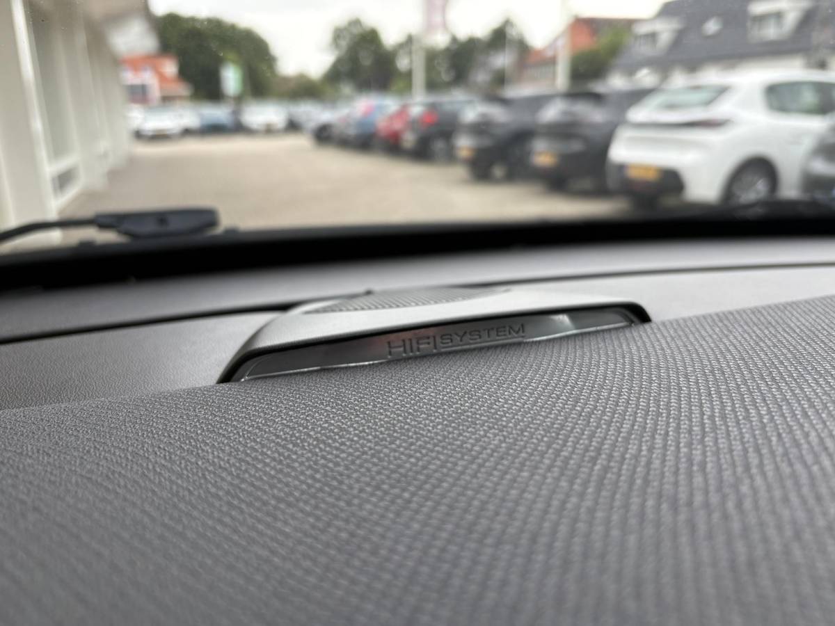 DS DS 3 DS 3 1.2T 110pk Business | Stoelverwarming | Achteruitrijcamera | Cruise Control | Apple Carplay/Android Auto | Climate Control