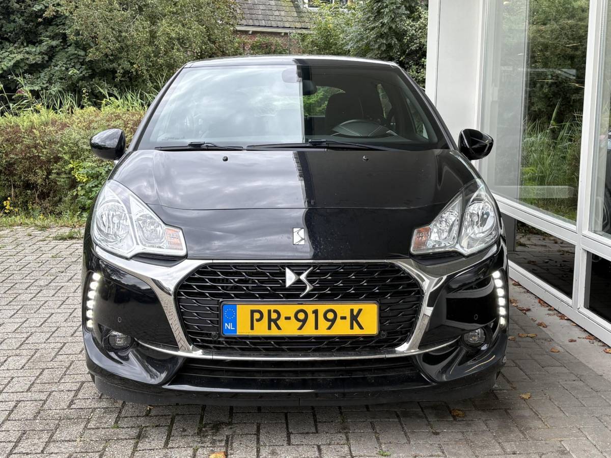 DS DS 3 DS 3 1.2T 110pk Business | Stoelverwarming | Achteruitrijcamera | Cruise Control | Apple Carplay/Android Auto | Climate Control