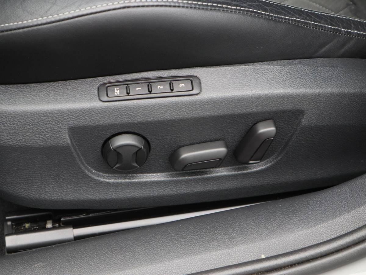 Škoda Superb Škoda Superb Combi 1.4 TSi 218 Pk iV Sportline Business | Trekhaak | Stoelverwarming | CarPlay | Camera | Cruise Control | Navigatie | Full LED | 19 Inch | 91.754 Km !!
