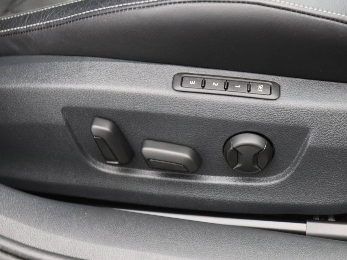 Škoda Superb Škoda Superb Combi 1.4 TSi 218 Pk iV Sportline Business | Trekhaak | Stoelverwarming | CarPlay | Camera | Cruise Control | Navigatie | Full LED | 19 Inch | 91.754 Km !!