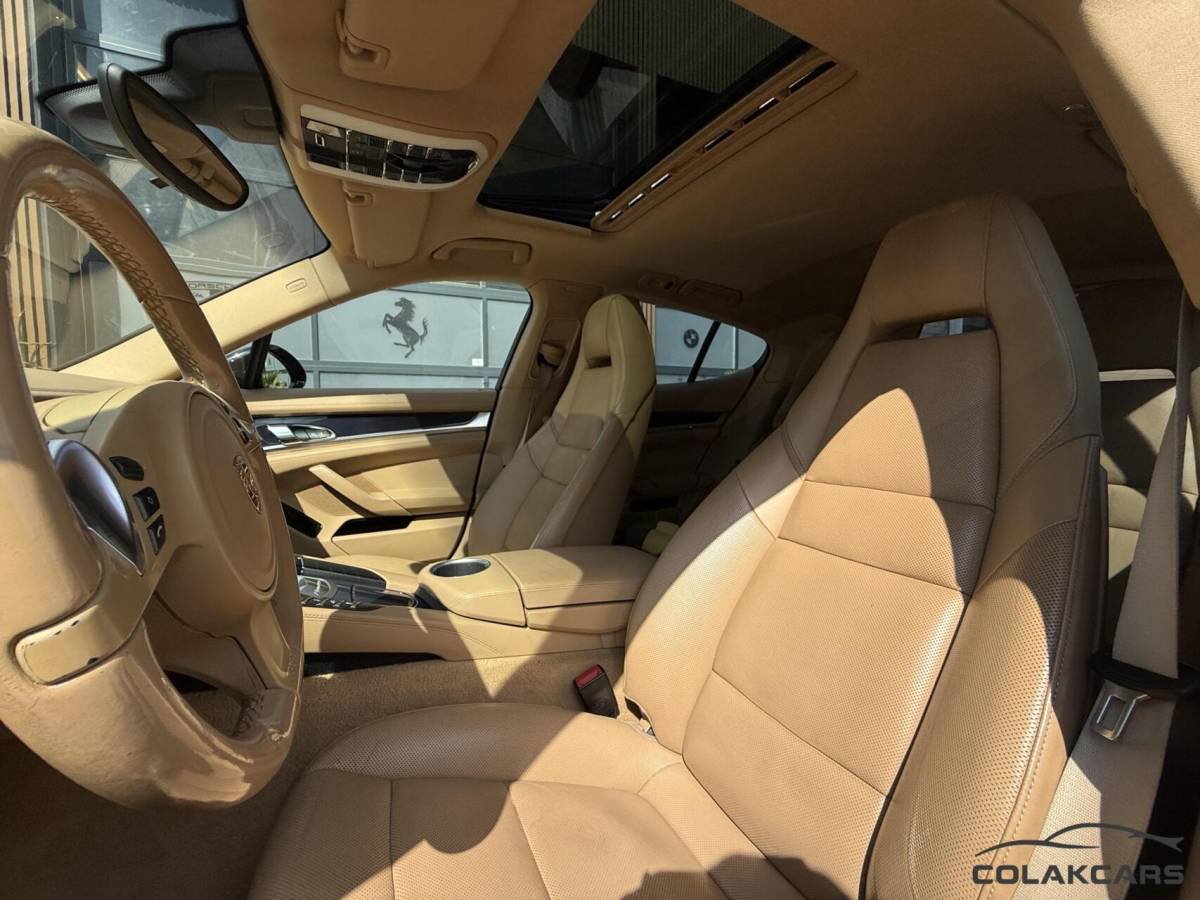 Porsche Panamera Porsche Panamera 3.0 D/300pk/Facelift/Schuifdak/NAP/Luchtver