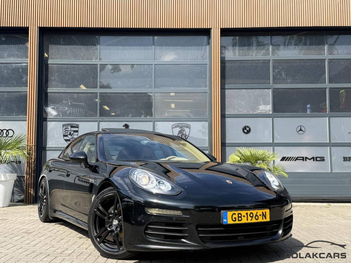 Porsche Panamera Porsche Panamera 3.0 D/300pk/Facelift/Schuifdak/NAP/Luchtver